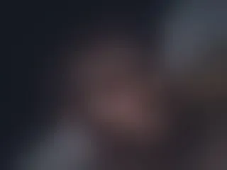 Image de profil du modèle de webcam Mrcum69