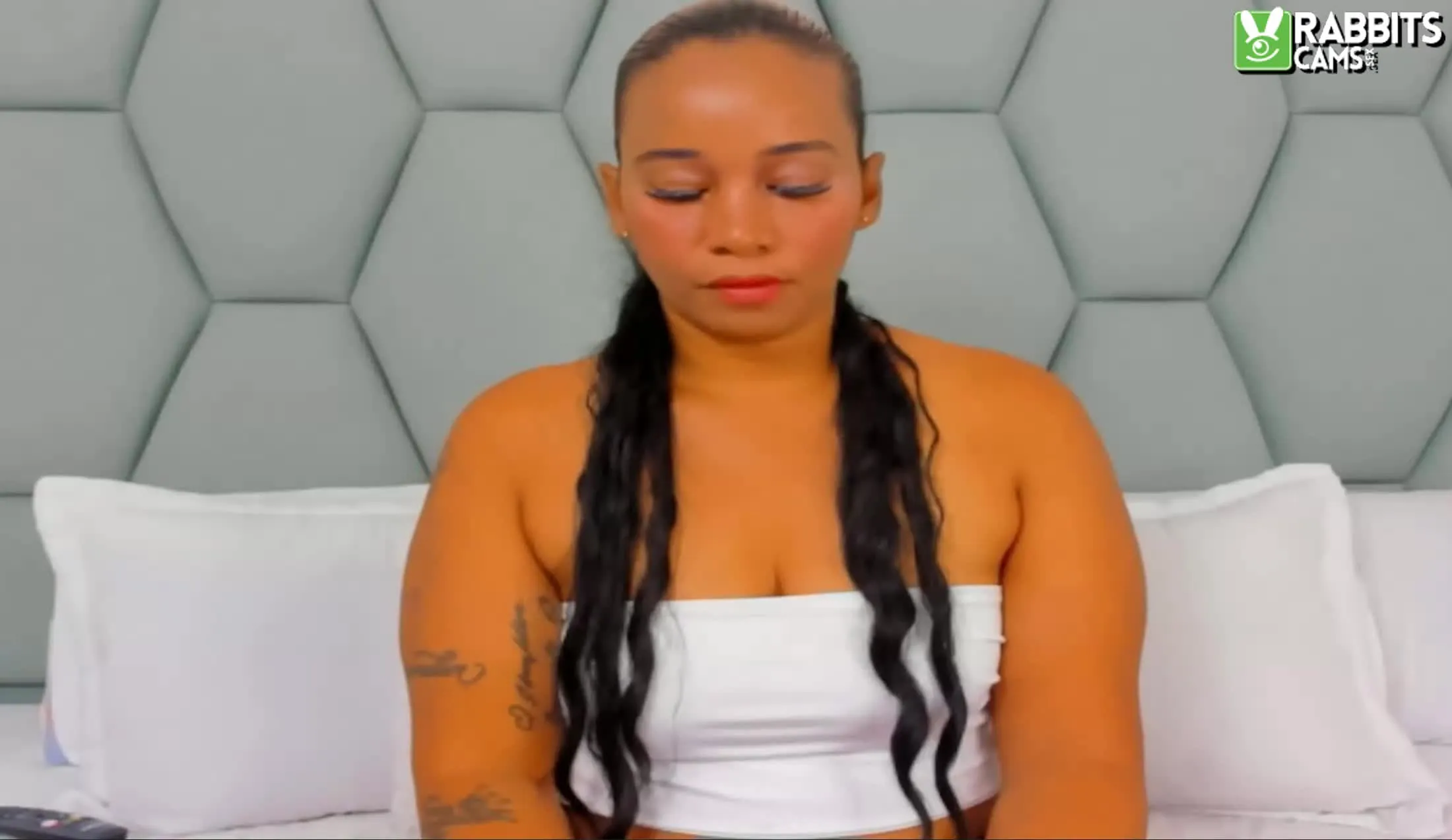 Artiest EbonyHorrny Video 1