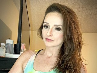 Imagen de perfil de modelo de cámara web de KallyseKash