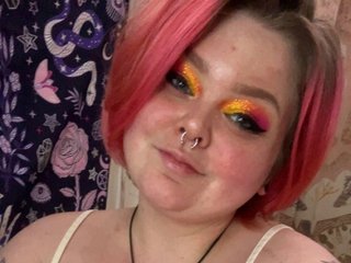 Image de profil du modèle de webcam MindyMojito