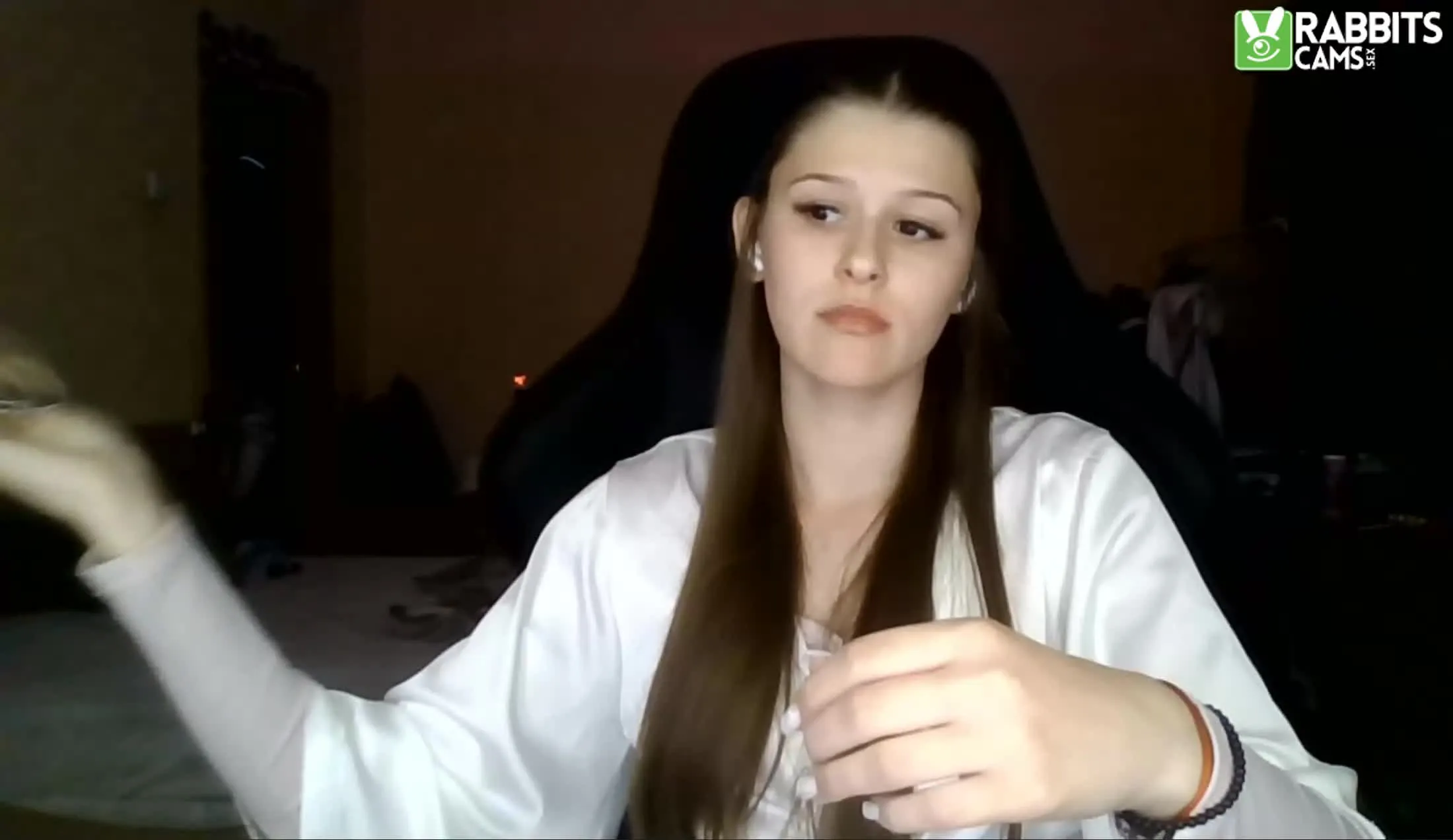 Artist AngeLinA199 Video 1
