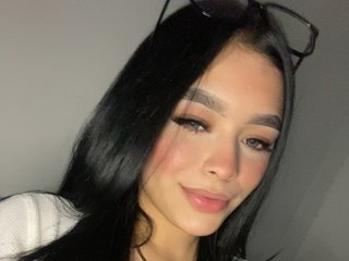 Image de profil du modèle de webcam sophiableaze