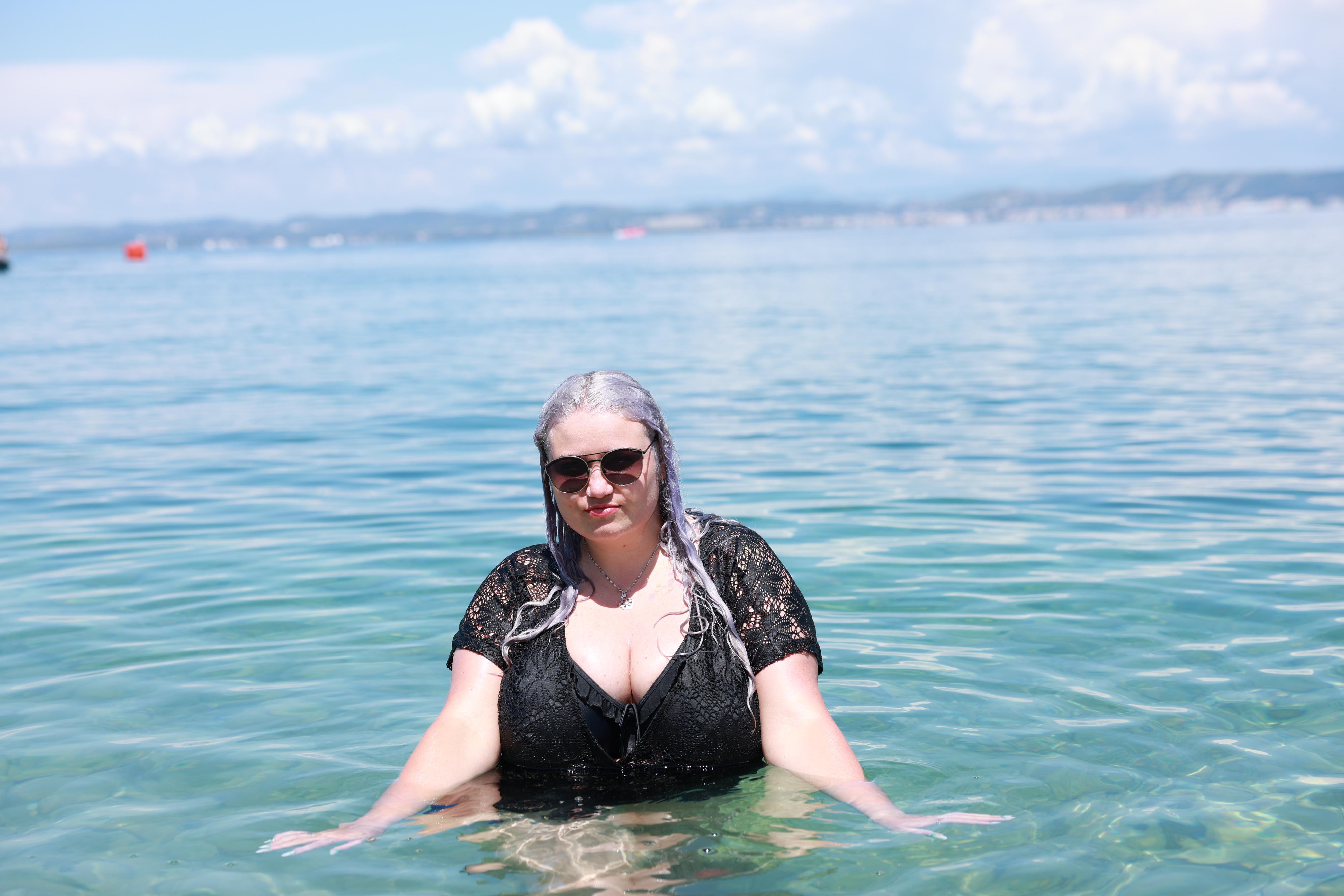 Artist Deaf_BraBuster Foto 4