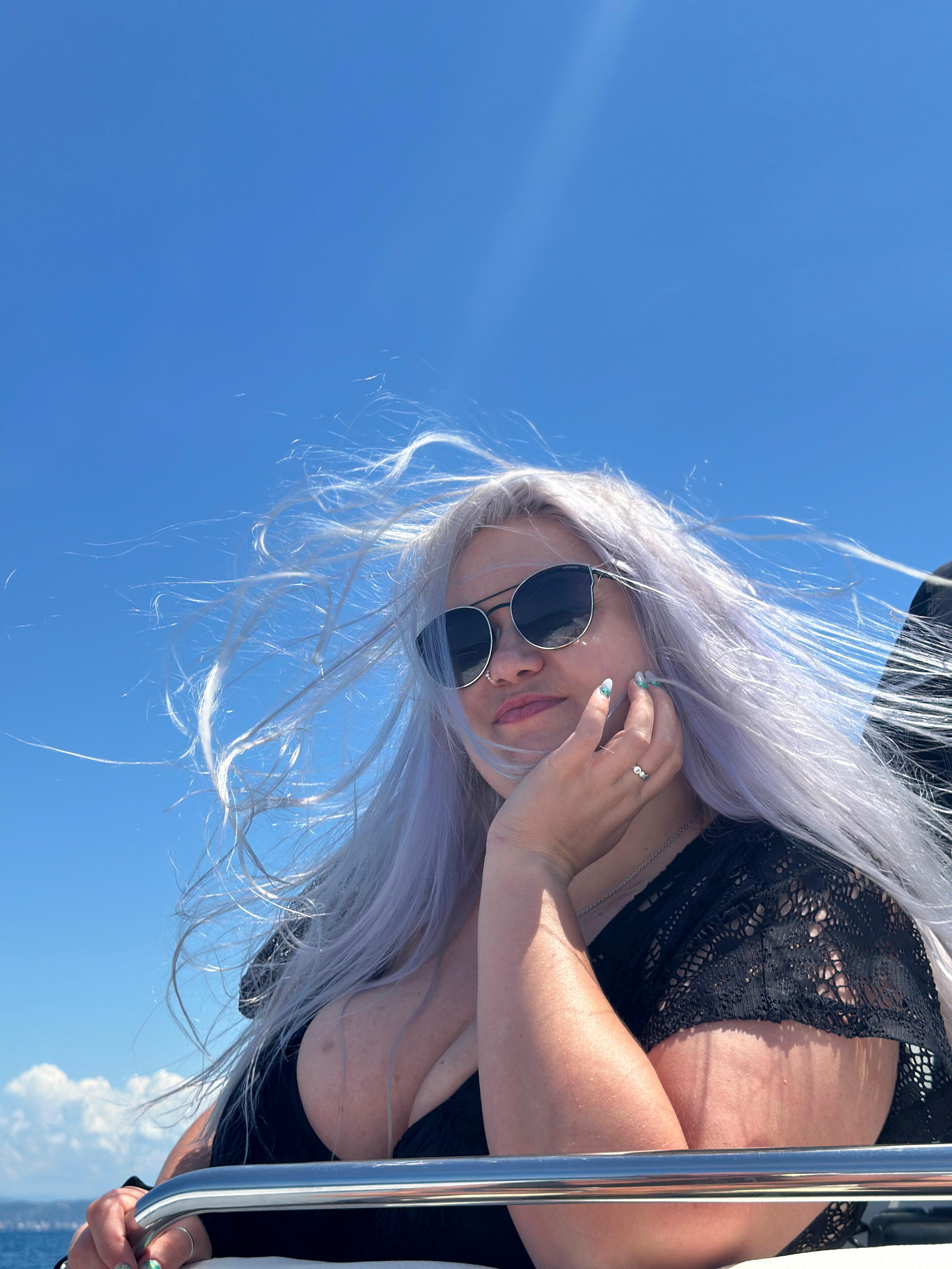 Artist Deaf_BraBuster Foto 1