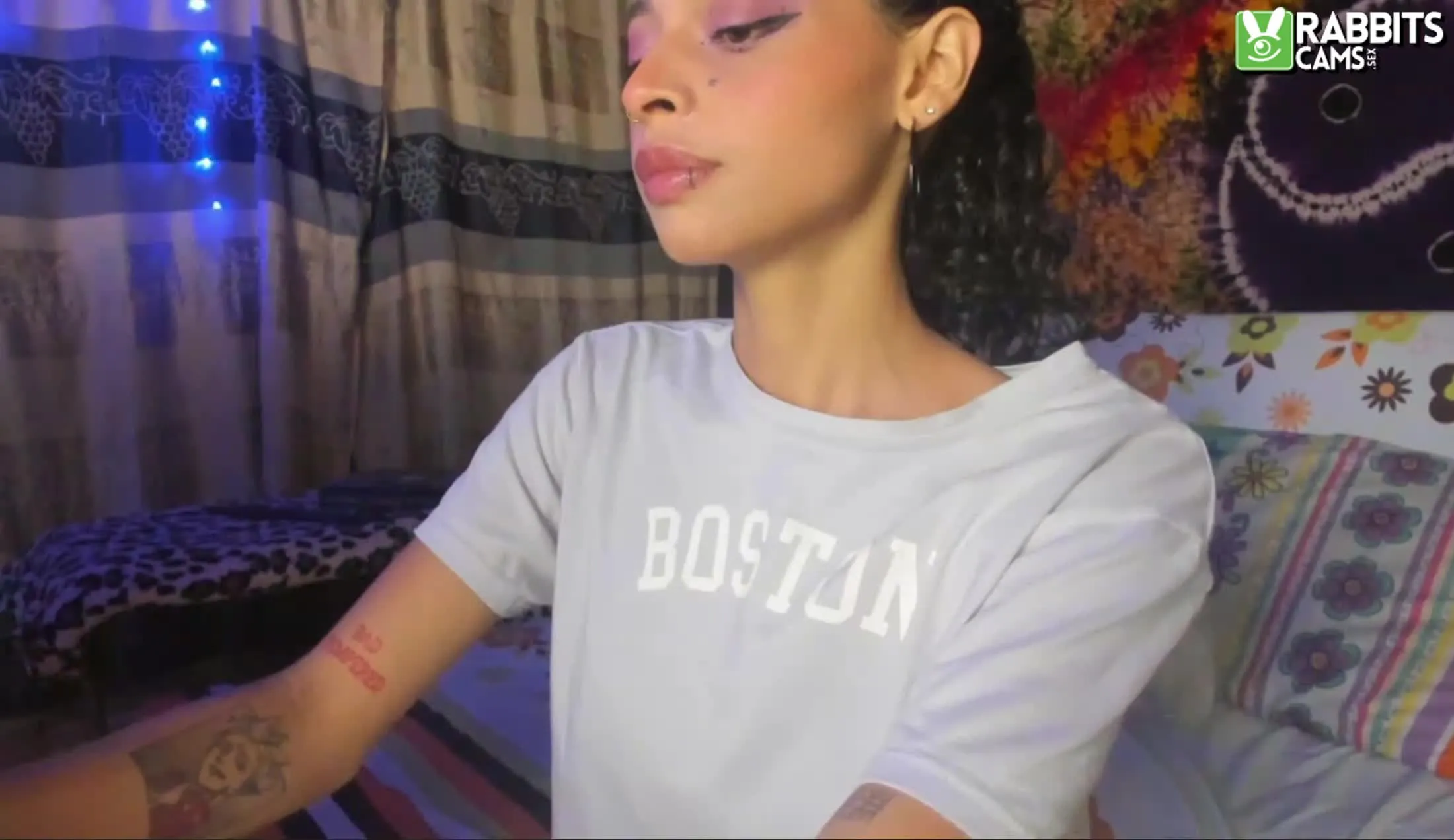 Performer Kalahnna Video 1