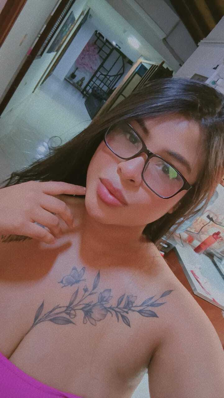 Performer sharon_scothh Photo 4