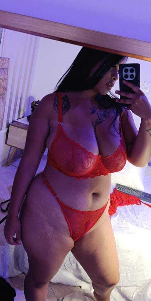 Performer sharon_scothh Photo 2