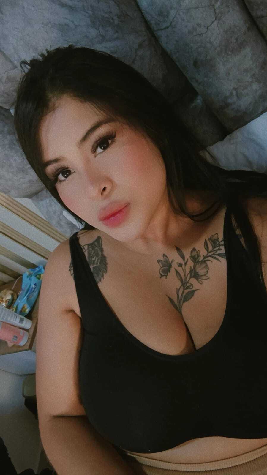 Performer sharon_scothh Photo 3