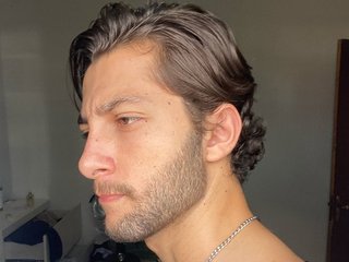 Felipe_19y Profilbild des Cam-Modells 