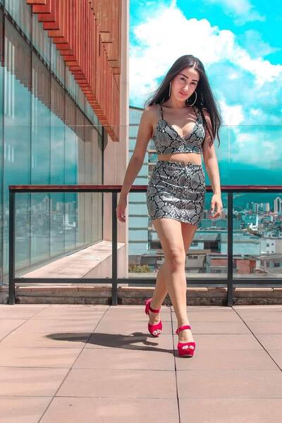 Artiest SarahGlowx Foto 6