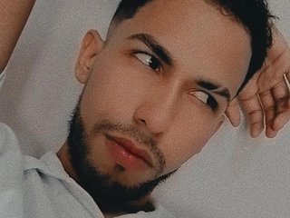 Chris_trrs19 profilbild på webbkameramodell