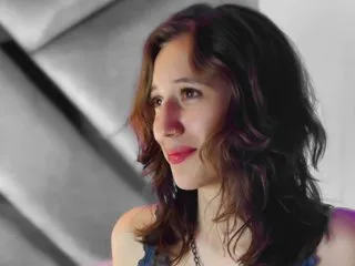 AnnyRouusee cam model profile picture