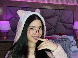 LilyColinns profielfoto van cam model 