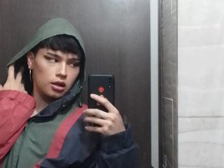 Klawdeen profilbild på webbkameramodell