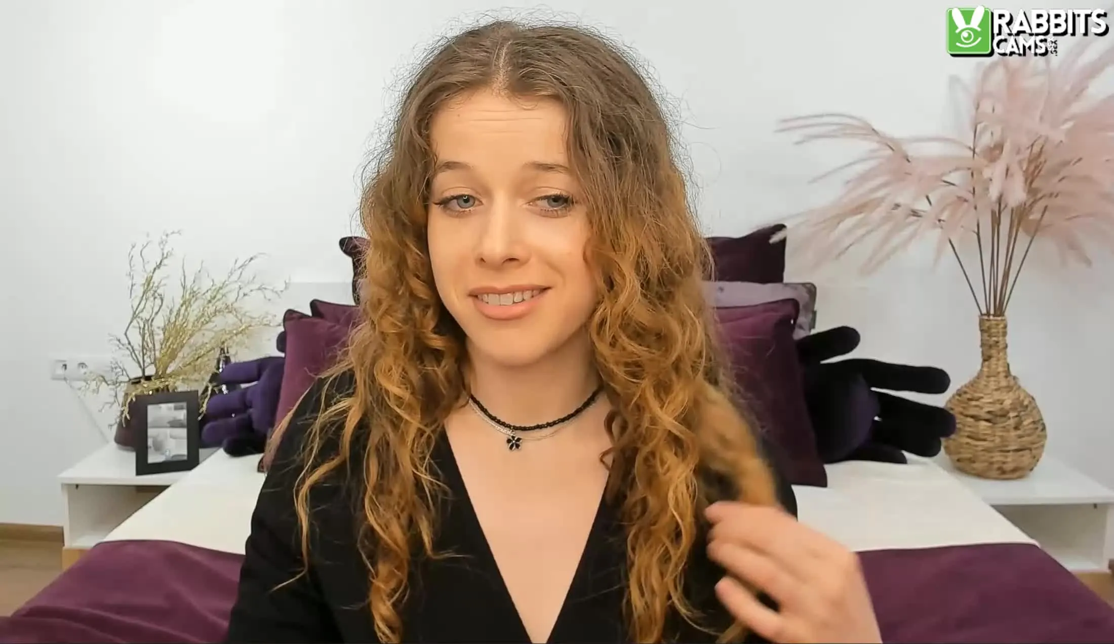 Performer FridaEvanses Video 1