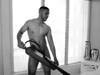 Image de profil du modèle de webcam WilliamsJoms
