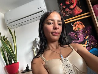 Imagen de perfil de modelo de cámara web de Sofia_Noir