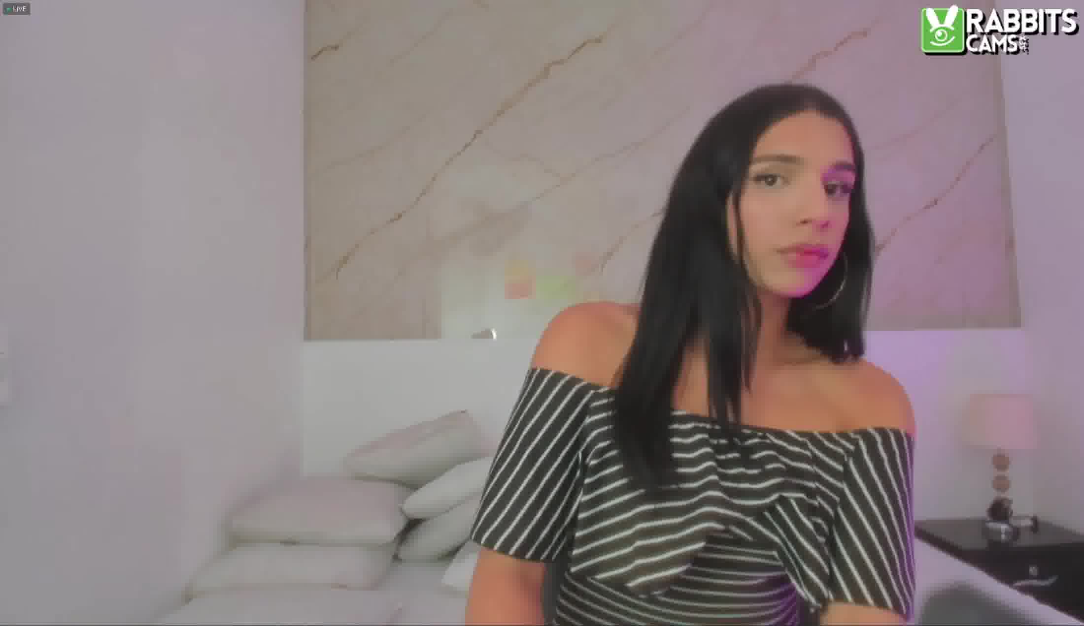 Interprete ValeriaaCastellanoos Video 1