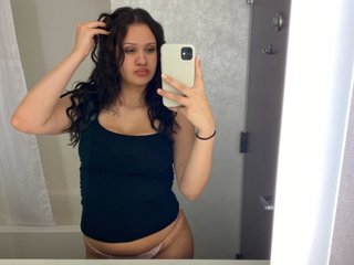 Brandy211 cam model profile picture