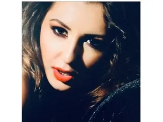 Image de profil du modèle de webcam Maayia