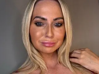 Ivyroseoxox immagine del profilo del modello di cam