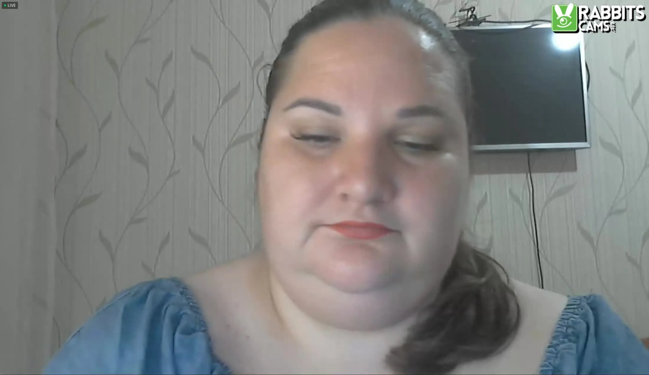 Intérprete Lu_na Video 1