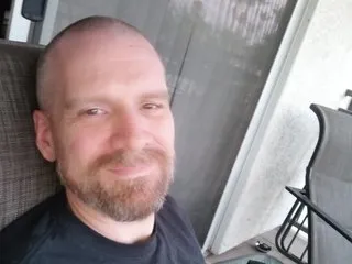 Image de profil du modèle de webcam KenKuddles