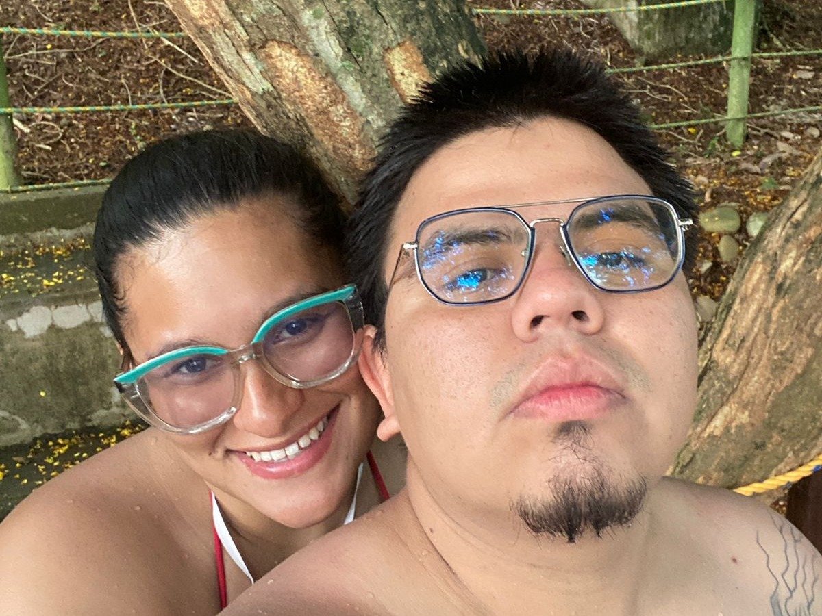 Performer RoseeXReed Photo 2