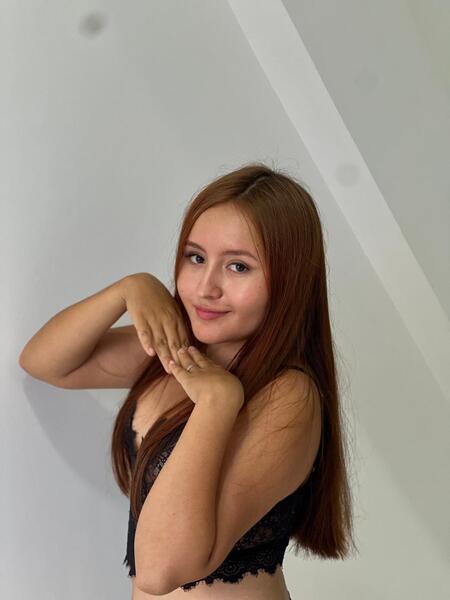 Interprète MELODY_DOLL Photo 6