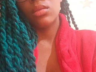 Image de profil du modèle de webcam KhaleesiXX018