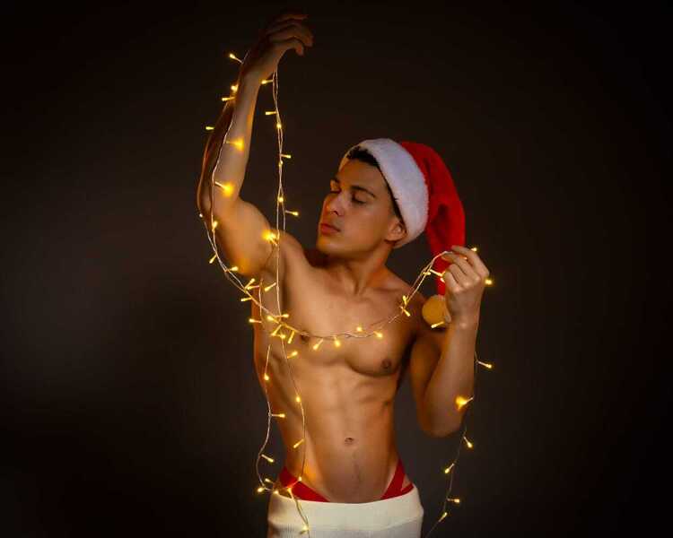 Utøver AdanZaenz Bilde 5