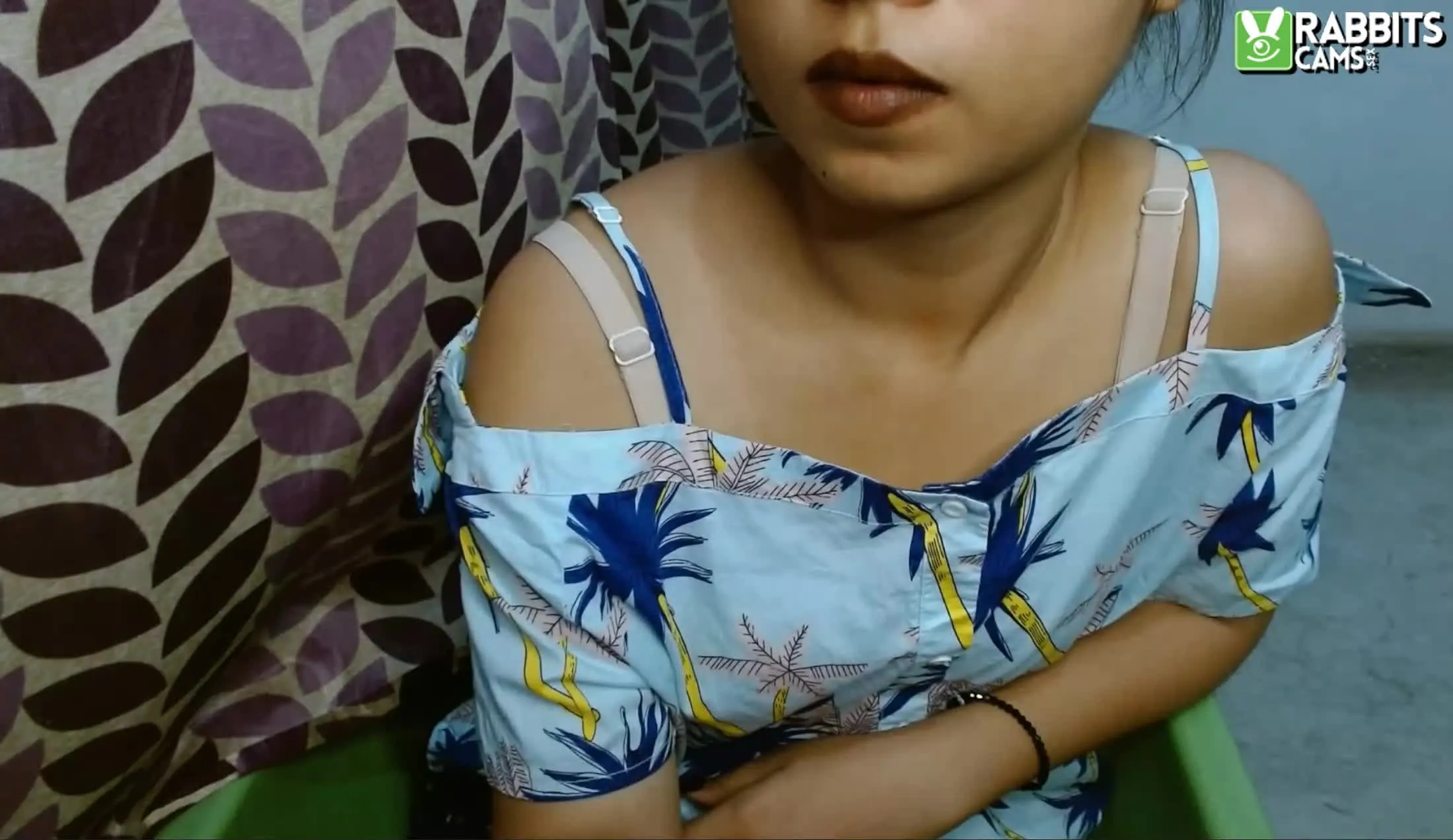 Artiest SweetKajall Video 1