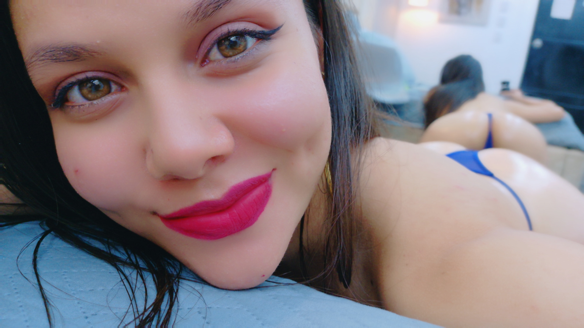 Performer RubyyScarlett Photo 7