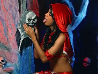 lunastorm_18 profilbild på webbkameramodell