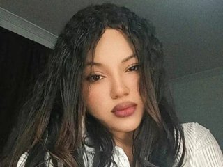 Imagen de perfil de modelo de cámara web de ScarlethAnal19