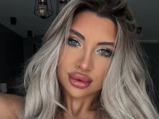 Foto de perfil de modelo de webcam de MoniqueCeleste