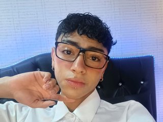 Oasisbee profilbild på webbkameramodell