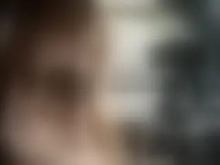 Image de profil du modèle de webcam honeyumtoast
