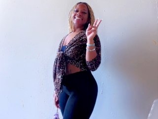 RoseAmour cam model profile picture