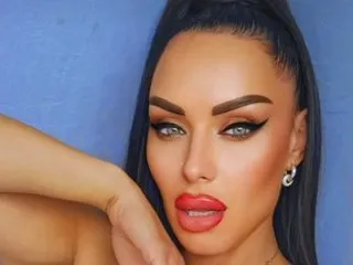 liubovll immagine del profilo del modello di cam