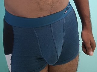 Image de profil du modèle de webcam Realmeetboy21