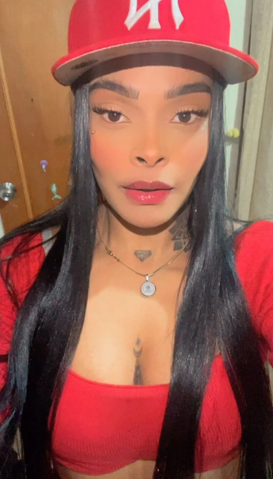 Performer EmmaEbonyX19 Photo 9