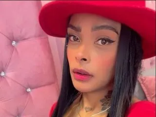 EmmaEbonyX19 live cam