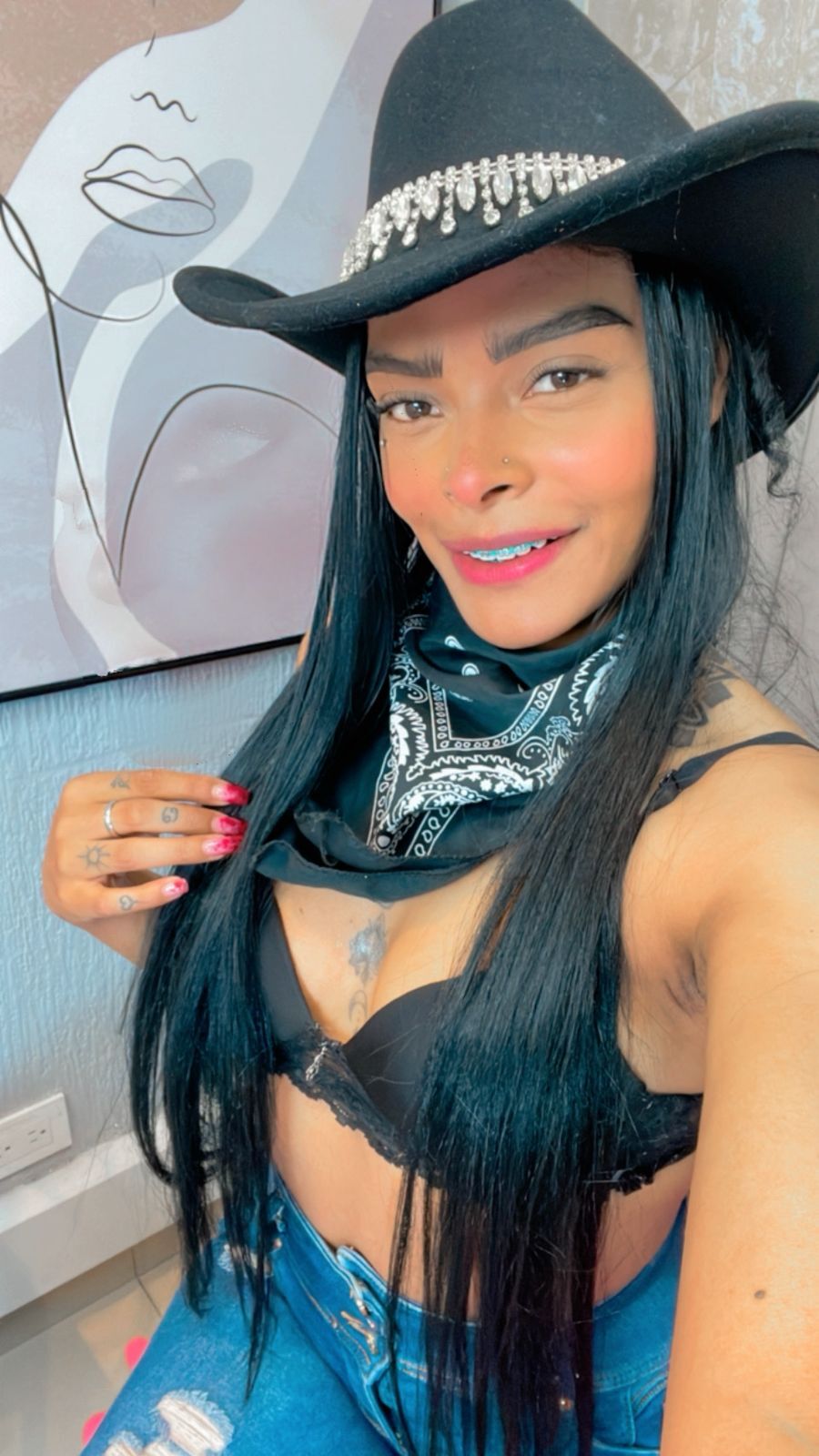 Artiest EmmaEbonyX19 Foto 7