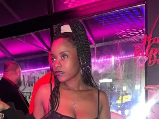 Imagen de perfil de modelo de cámara web de H9neybunny2000