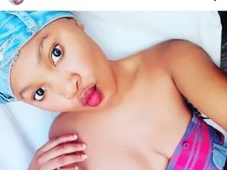 MrsFierce profilbild på webbkameramodell