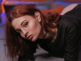 aprilataraxia profilbild på webbkameramodell