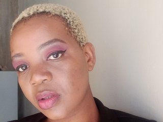 Image de profil du modèle de webcam Misscherry94