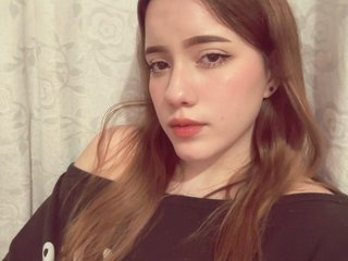 LeaThopmson Profilbild des Cam-Modells