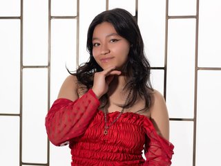 Image de profil du modèle de webcam KayceeLuxCol